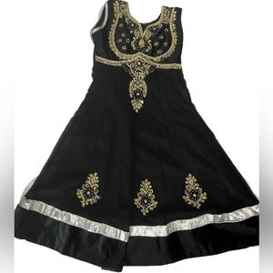 Little girls Indian dress size 28 for slim girls